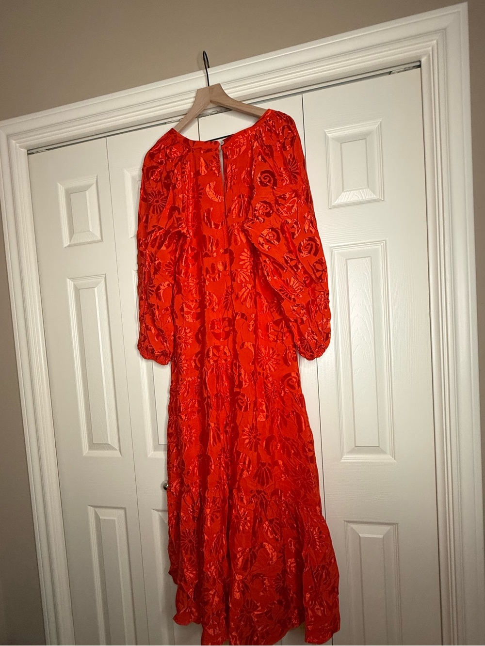 FARM Rio Long-Sleeve V-Neck Jacquard Maxi Dress, size L NWT - Picture 9 of 9